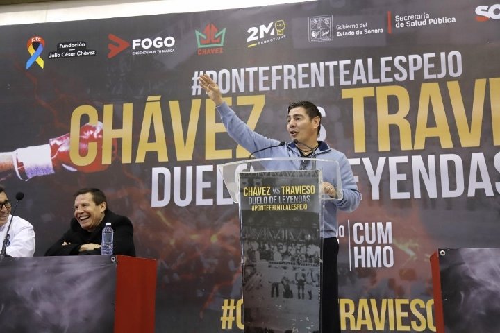 Julio César Chávez & Jorge 'Travieso' Arce (Foto Cortesía)