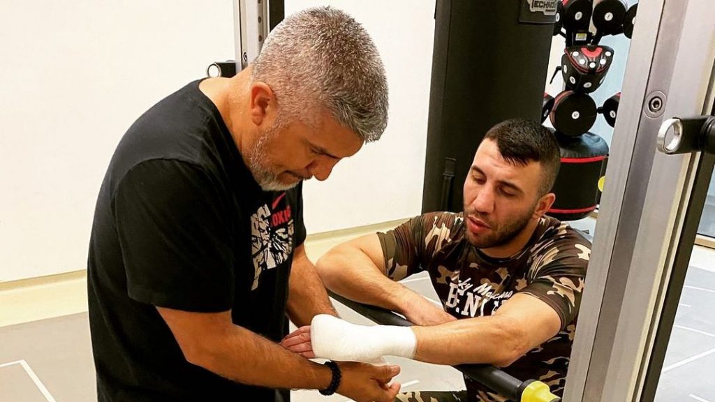 Joel Díaz sentenció que Avni Yildirim provocará un shok mundial en su pelea ante Canelo