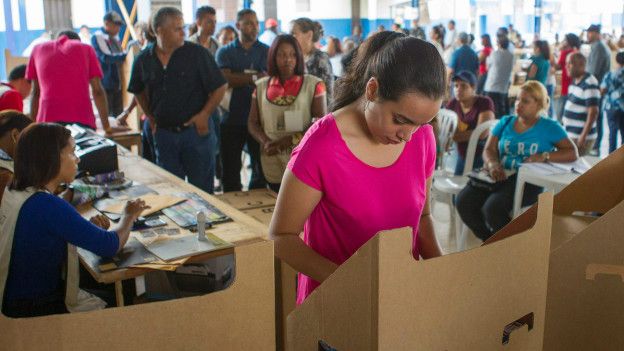 Pese a la mejora en la economía, los salarios están estancados en República Dominicana.